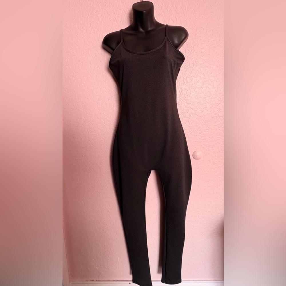 Gray spaghetti-strap bodycon catsuit